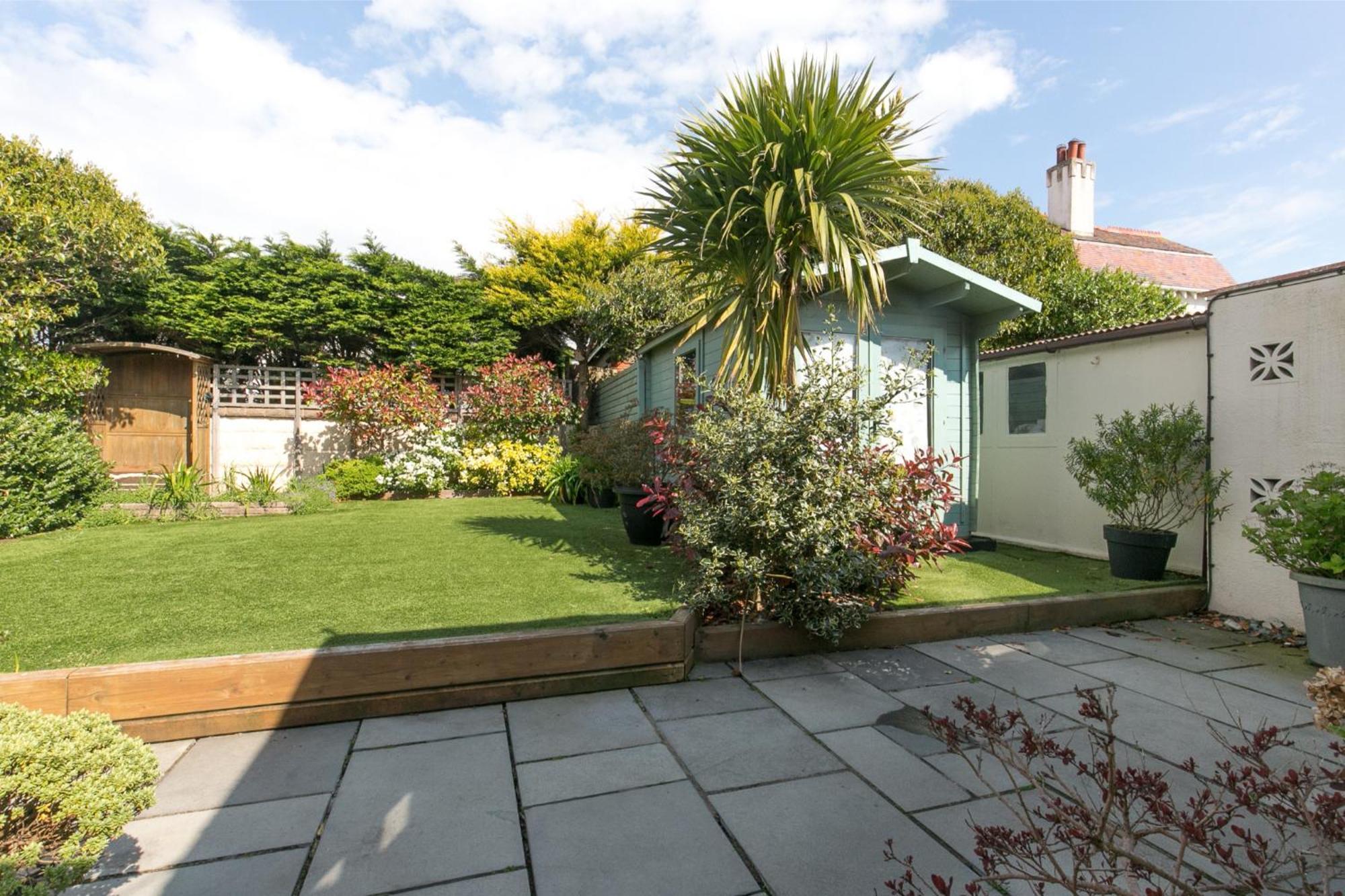 The On The - Sleeps 7 - Large Garden *